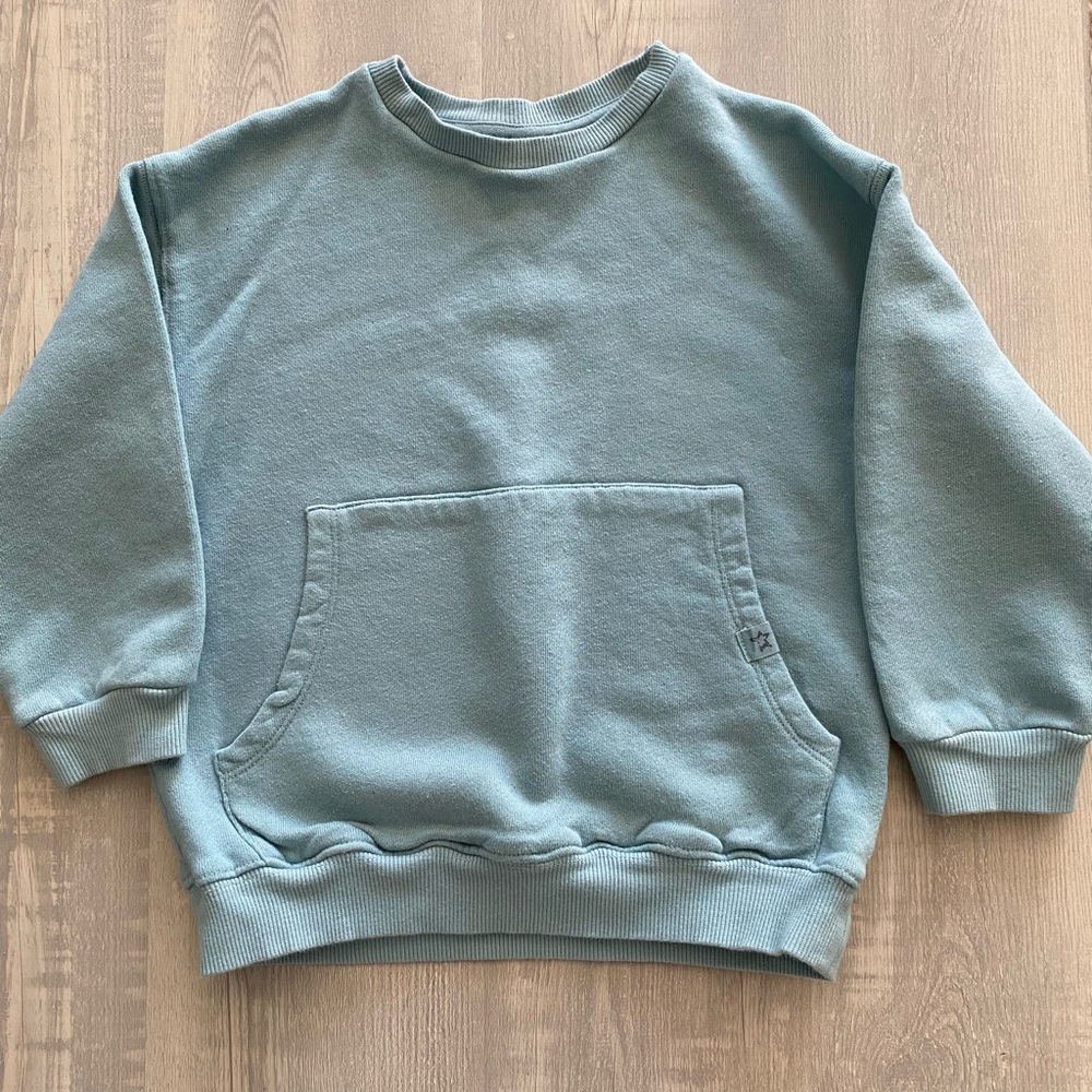 Zara pouch pocket sweatshirt